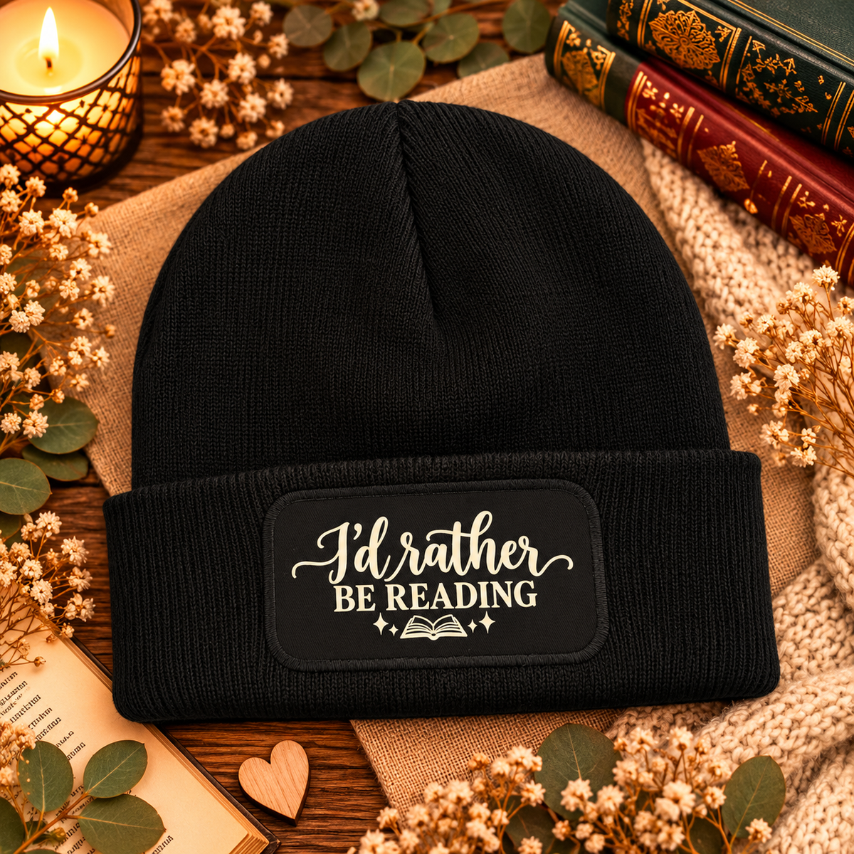 I'd Rather Be Reading Mütze – Bookish Beanie mit Patch