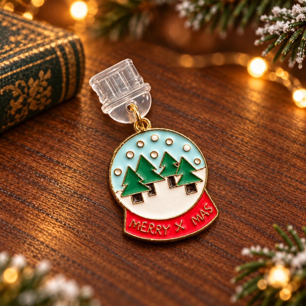 Kindle Schneekugel-Charm | Winterdeko fürs Kindle: USB-C Dust Plug mit Emaille-Schneeflocke (Kopie)