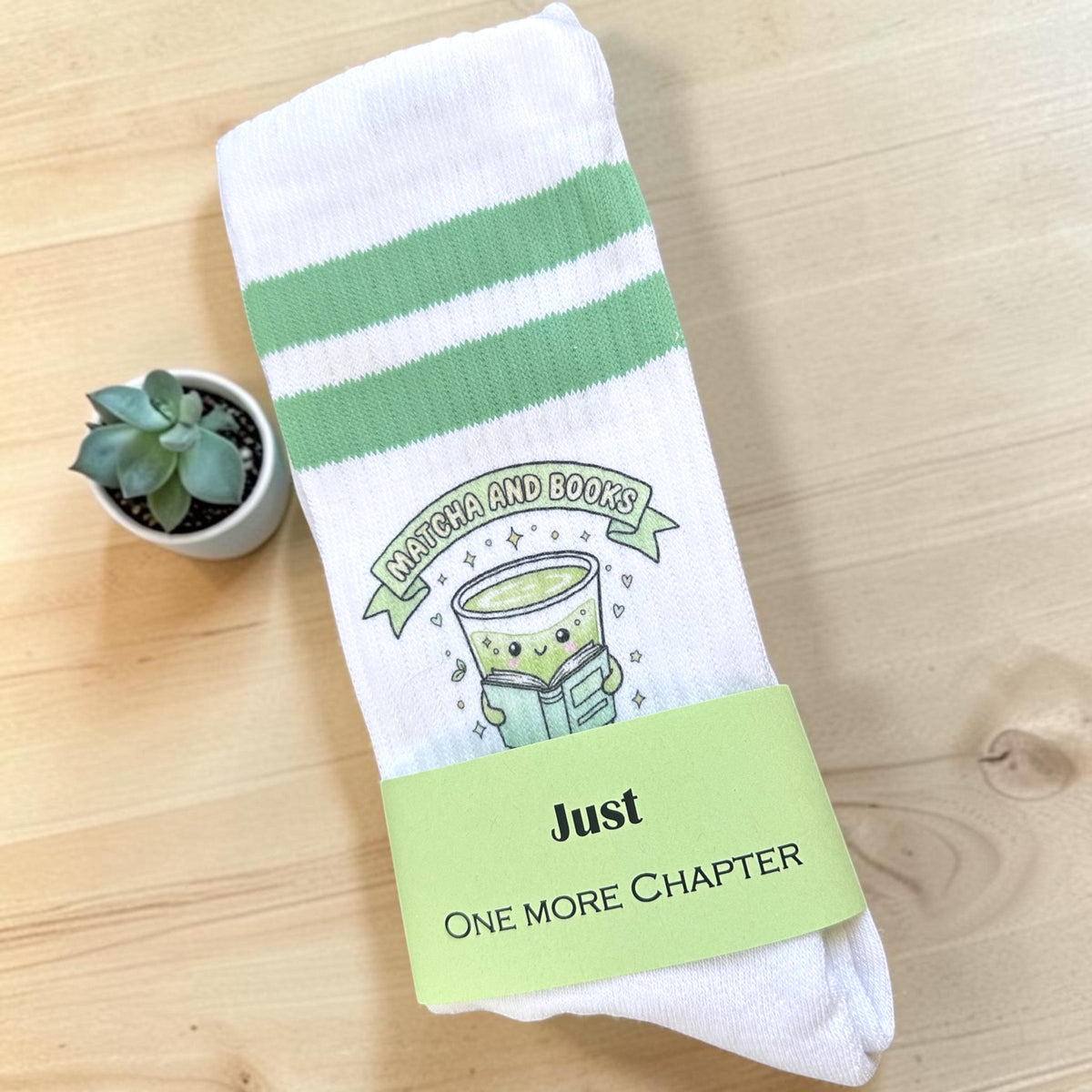 Matcha & Books Socken – Mintgrüne Tennissocken – Produktfoto 5