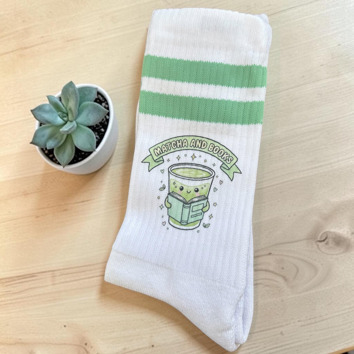 Matcha & Books Socken – Mintgrüne Tennissocken – Produktfoto 4