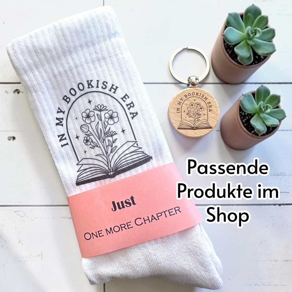 In My Bookish Era Socken – Personalisierbar – Produktfoto 10