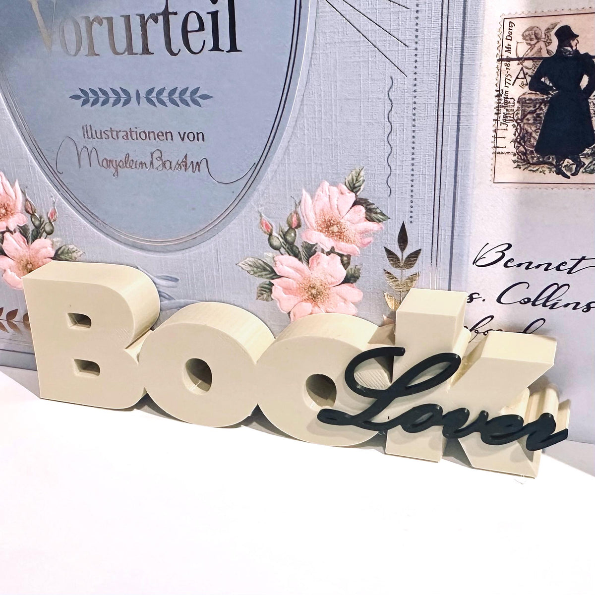 Book Lover Regaldeko aus PLA – Farbe Beige-Schwarz