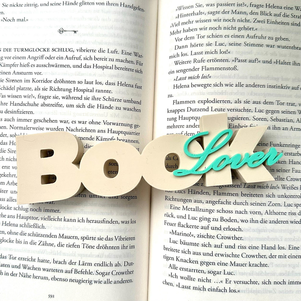 Book Lover Regaldeko aus PLA – Farbe Beige-hellgrün