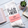 Book Nerd Socken – Personalisierbar für Leseratten – Produktansicht