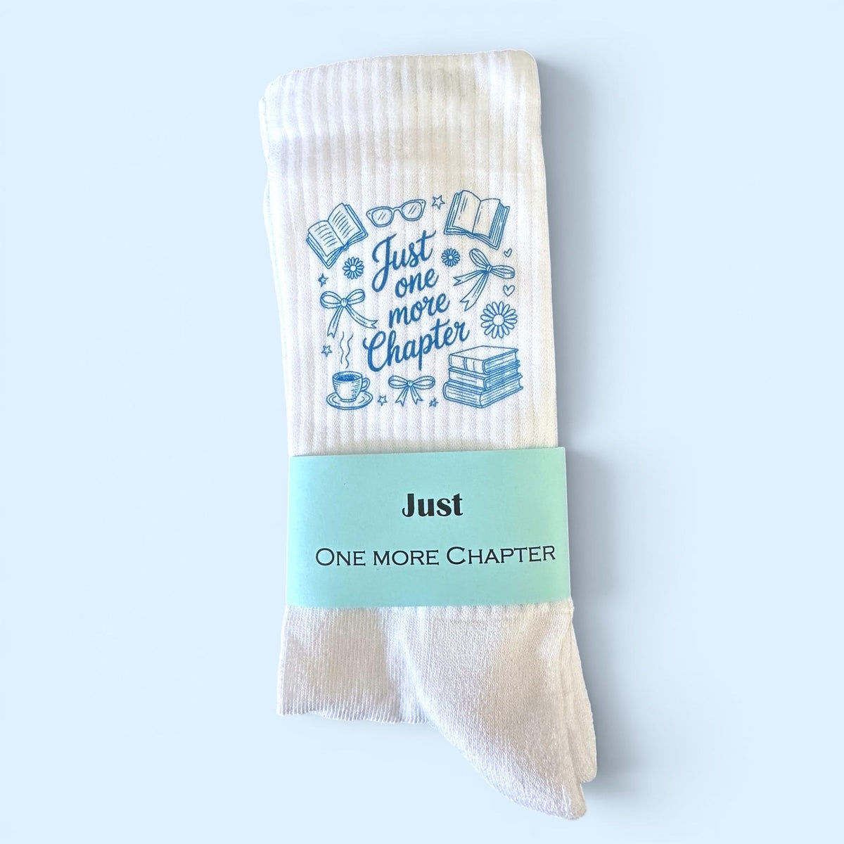 Just One More Chapter Socken – Für lange Lesenächte – Produktfoto 5