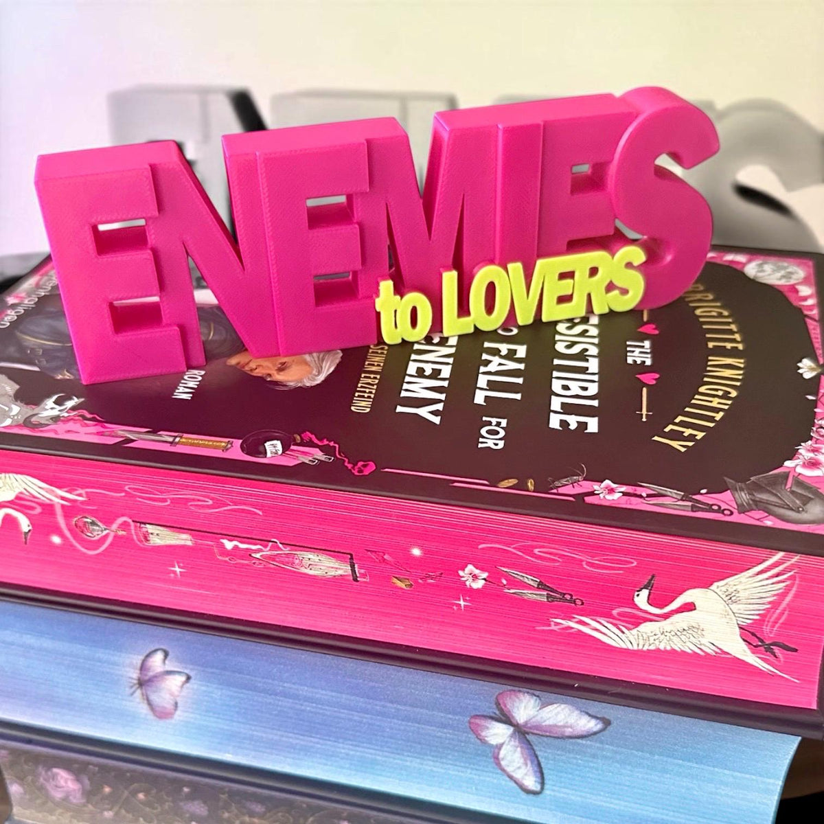Enemies to Lovers Regaldeko aus PLA – Produktfoto 3