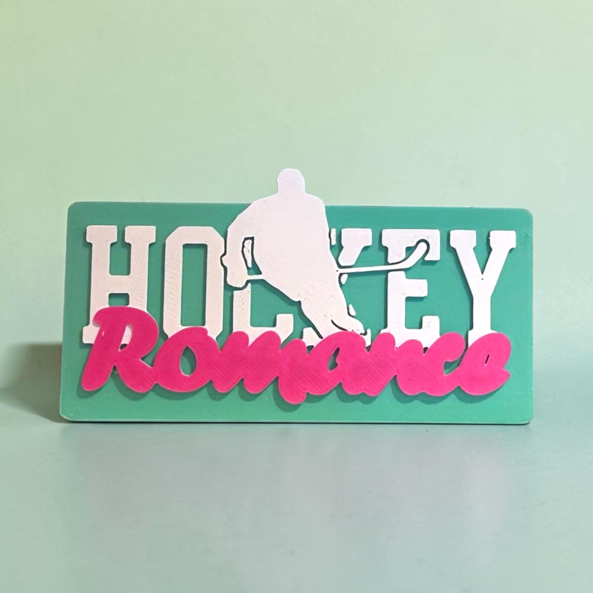 Hockey Romance Bücherregal-Schild aus PLA – Farbe Hellblau-Dunkelblau