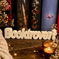 Booktrovert Regaldeko aus PLA – Farbe Beige