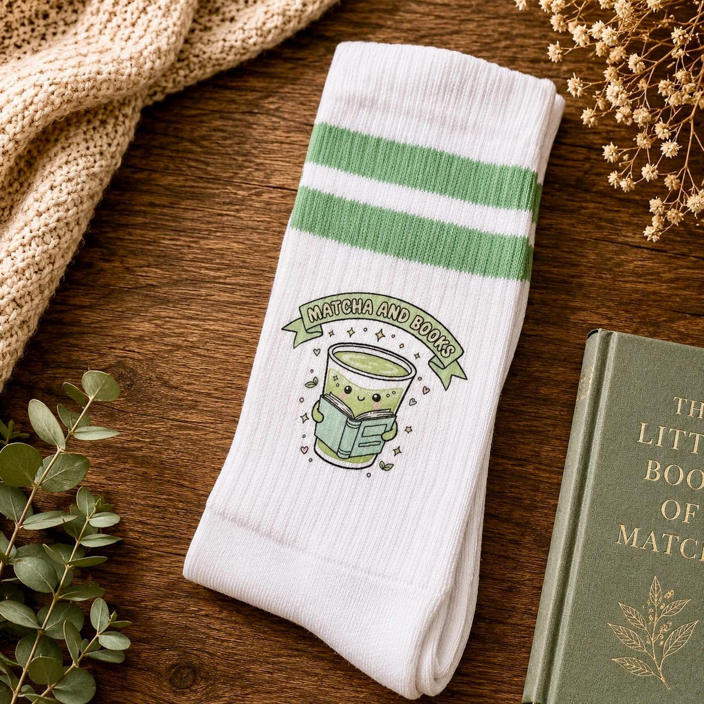 Matcha & Books Socken – Mintgrüne Tennissocken – Produktansicht
