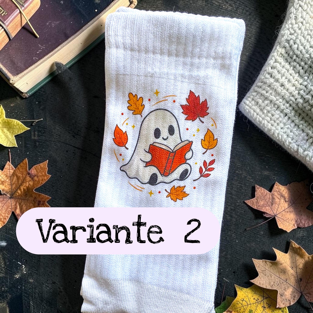 Ghost Reading Socken – Personalisierbare Herbstsocken – Produktfoto 3