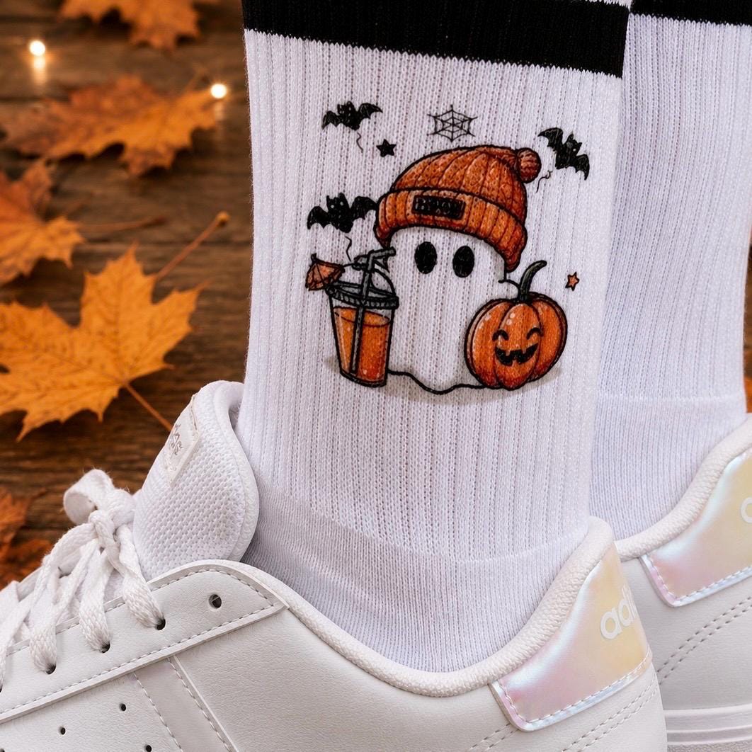 Halloween Geister Socken für Booklover – personalisierbare Herbst-Socken