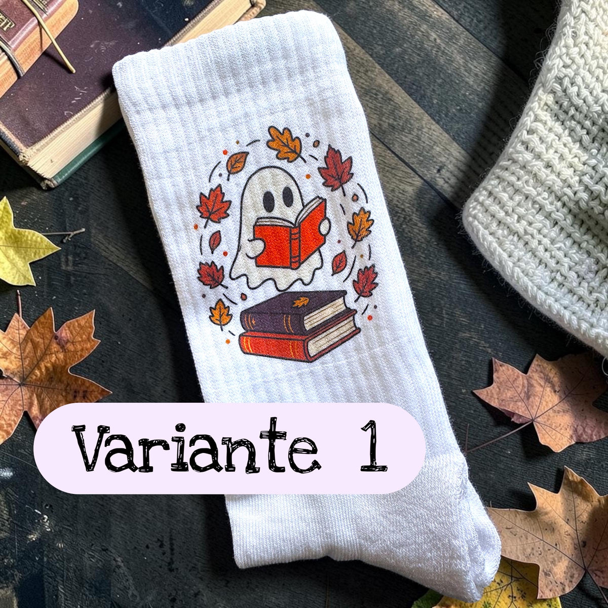 Ghost Reading Socken – Personalisierbare Herbstsocken – Produktfoto 2